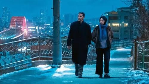 Foto de Dos perlitas en la plataforma Mubi por Invierno en Sokcho.